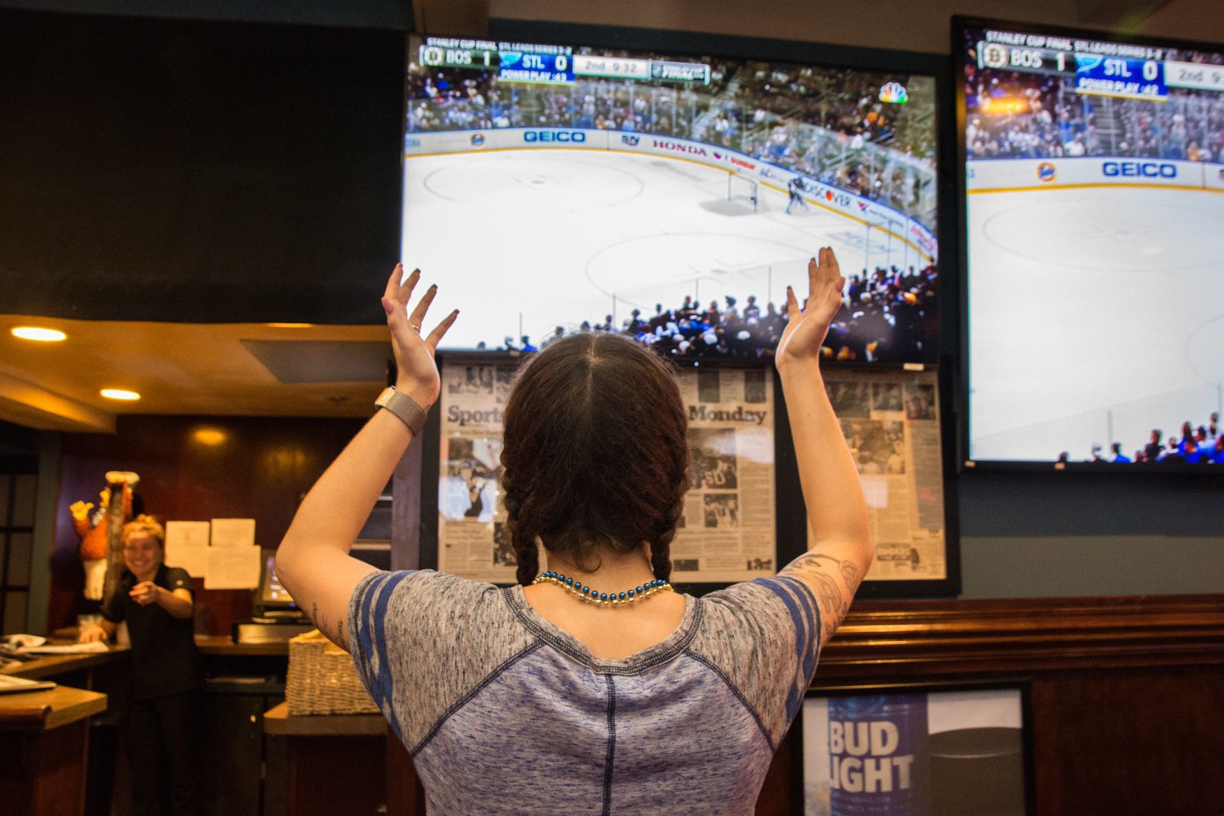 Blues Fans at Syberg's on Dorsett during Stanley Cup Final Game